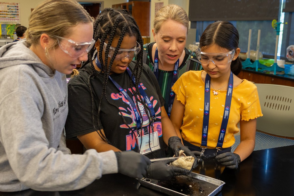 SCTechSystem's tweet image. GoSciTech Day Camps – powered by GSSM + SC Technical College System – prove what’s possible through partnership: inspiring young scientists today and building South Carolina’s STEM pipeline for tomorrow. sctechsystem.edu/edge/from-shee…