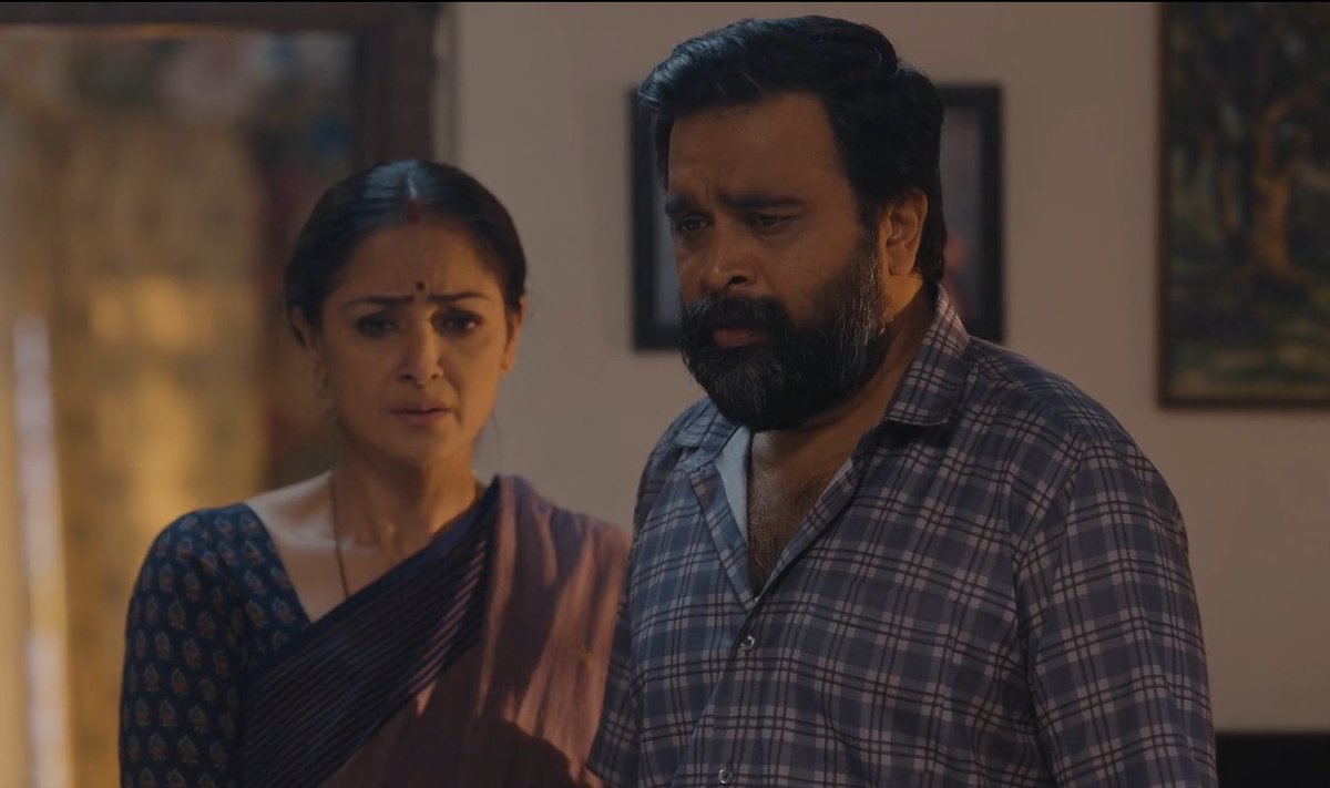 patelritiq's tweet photo. 2/5
The comedy hits every time. Situational humor is sharp, and even heartbreak is turned into something surprisingly fun. At the same time, the film dives into emotions that truly land.
M. Sasikumar & Simran ground the film as loving parents.
#TouristFamily
#MSasikumar
#Simran https://t.co/1HEMcq2KoN
