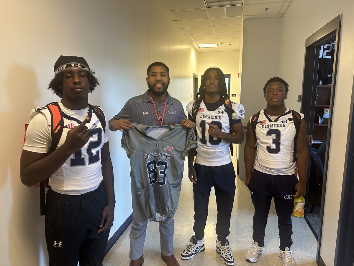 Dinwiddie Football tweet media