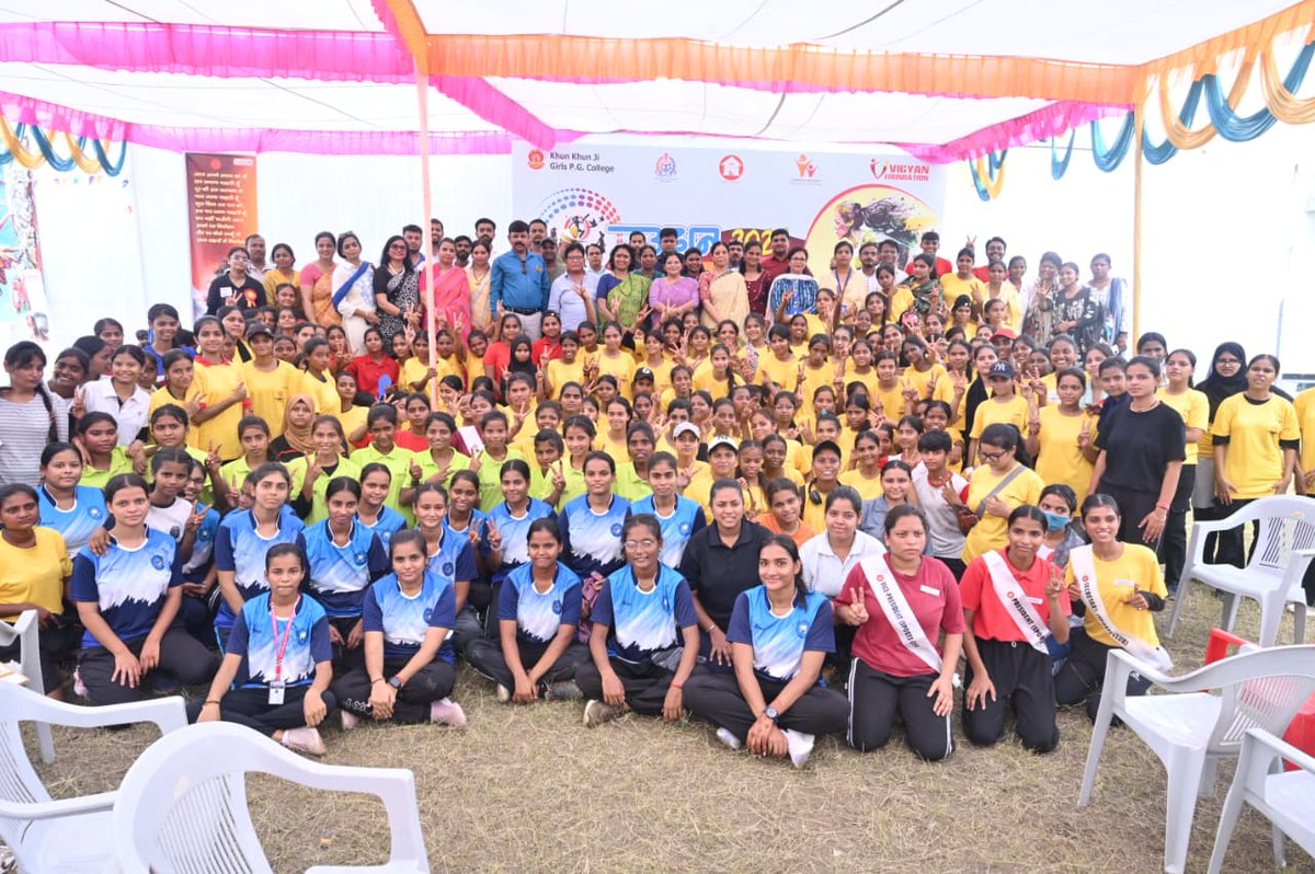 gwtodreamers's tweet photo. @VigyanF  in collaboration with @KhunKhunji1931 and with One Stop Centre &amp; @dgprdup organized a 2-Day State Level All Women Sports Tournament in Lucknow. #Udaan2025 #LetHerPlay #TejaswiniSamuh #NationalSportsDay2025 
@RajniTiwari_ 
@MinistryWCD 
@missionshaktiup 
@WelfareUp https://t.co/7ZtPAikX2F