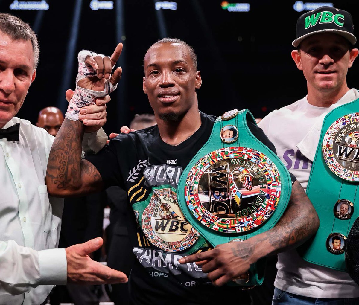 Boxing Pro 🥊 (@theboxingpro) on Twitter photo ‼️ Breaking! Stephen Fulton Jr vs O’Shaquie Foster will take place October 25th on the Fundora Thurman undercard ‼️ 🔥 ‼️ Breaking! Stephen Fulton Jr vs O’Shaquie Foster will take place October 25th on the Fundora Thurman undercard ‼️ 🔥