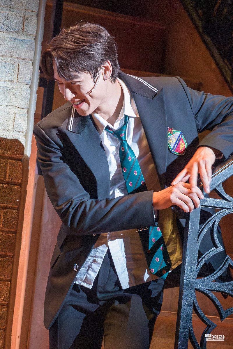 250828 베어 더 뮤지컬
스페셜 커튼콜 M2. You&amp;I

제이슨 #윤승우

내 생각엔 우리 둘 최고의 배우