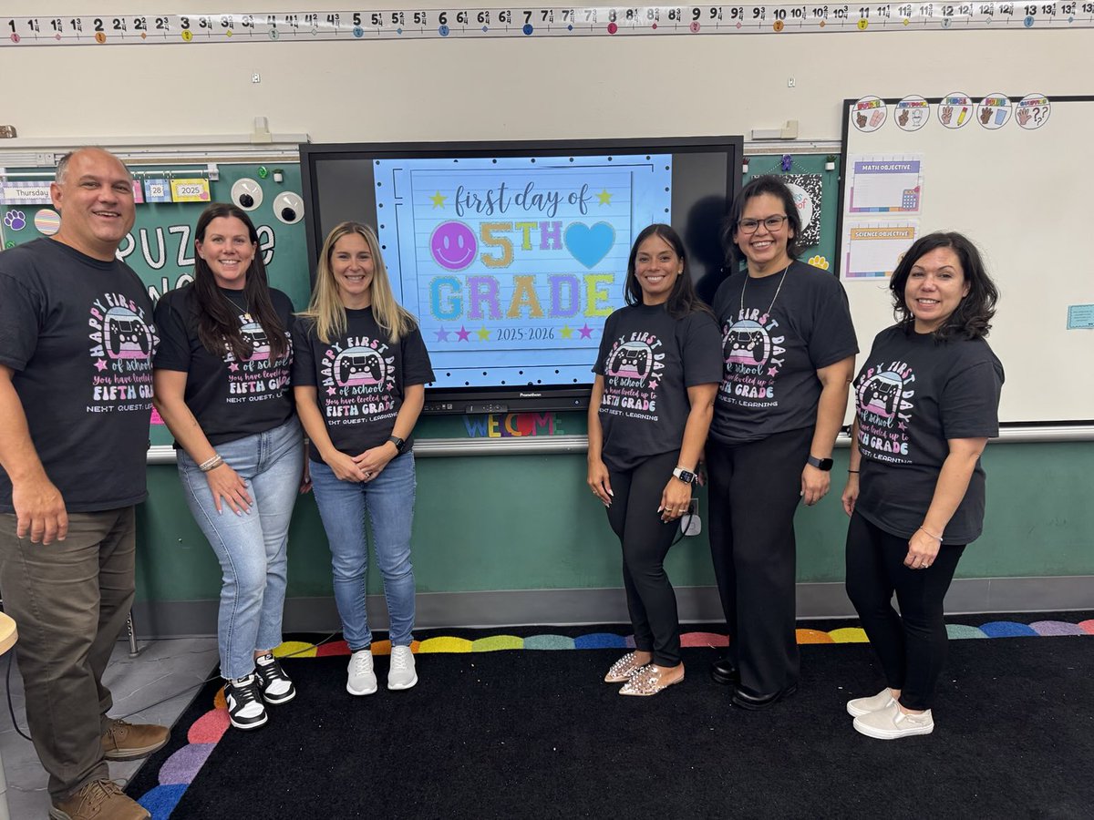 Our fifth grade team is all ready! #ROARwPurpose
