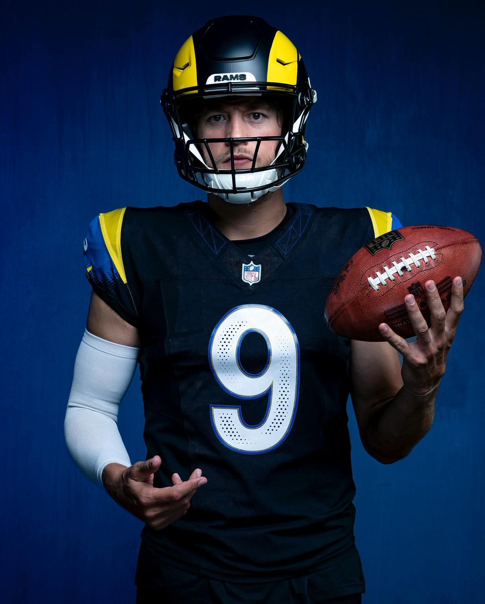 Imagine your jersey looking like <a href="/MarcosAmbrose/">Marcos Ambrose</a>'s DeWalt Scheme from 2011-2013. #NASCAR