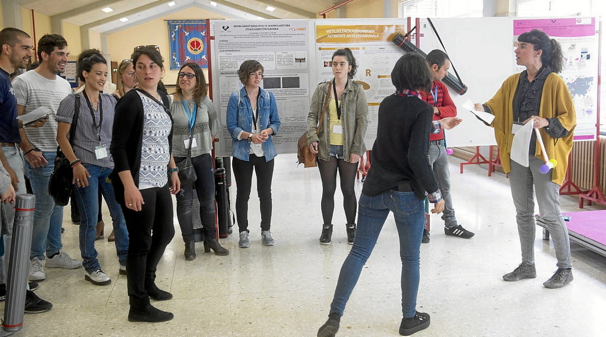 [BEGIRADAK - Teknologia] <a href="/OlatzArbe/">Olatz Arbelaitz Gallego</a>  Ikergazte: 10 urte teknologia digitalari ere ekarpenak egiten gaur8.naiz.eus/eu/info_gaur8/…