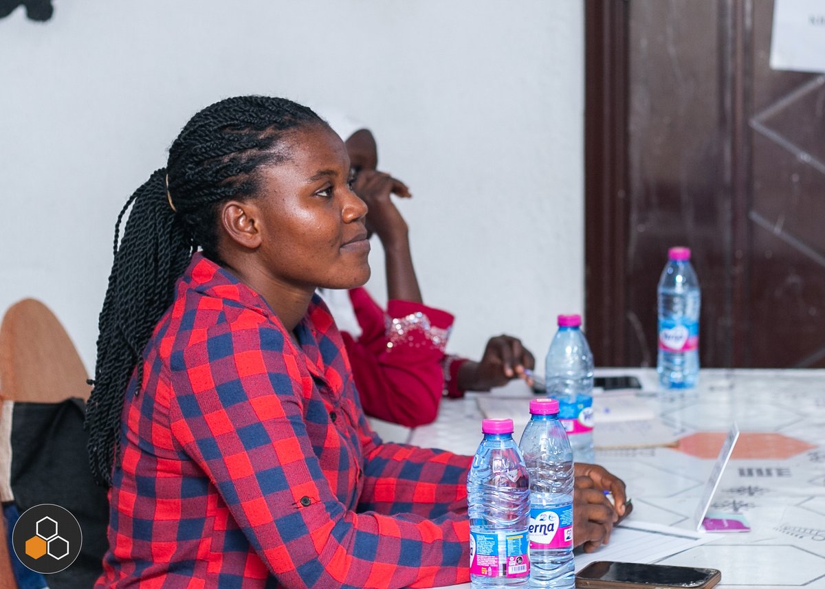 KumasiHive's tweet photo. Our recent MSME Support Training program was a huge success. We are particularly grateful to all the MSMEs who made time to be present.
For the training, we tackled Access to the Market and Access to Finance as MSMEs.
#MSME #HiveTraining #HiveTribe #MSMETraining #KumasiHive https://t.co/J8Lb3pCvos