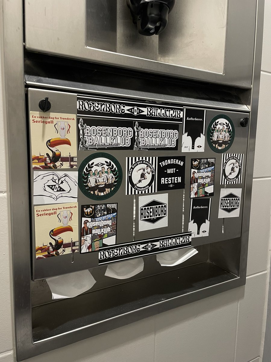 Gruer meg til å sjekke mobilen når jeg lander i kveld.. KIT⚫️⚪️