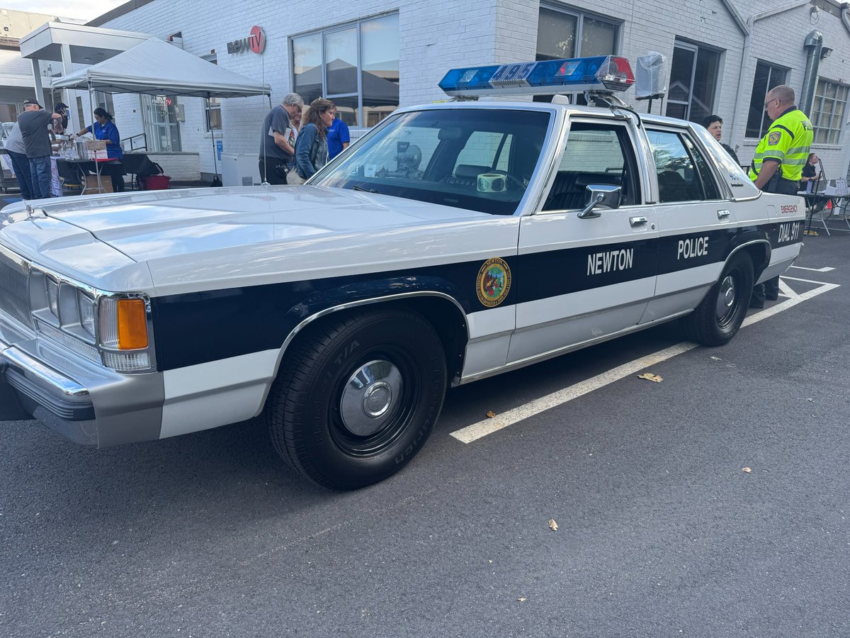 Wednesday night members of the MSO and Sheriff <a href="/PeterKoutoujian/">Peter J Koutoujian</a> joined local residents for the annual <a href="/New_TV/">NewTV</a> Cones 'n Cars event. It was a fun-filled night full of tremendous cars, excellent ice cream and great people.