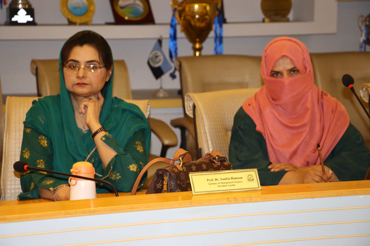 UoBdpr's tweet photo. جامعہ بلوچستان میں ایڈوانسڈ اسٹڈیز اینڈ ریسرچ بورڈ (AS&amp;RB) کا 189 واں اجلاس وائس چانسلر پروفیسر ڈاکٹر ظہور احمد بازئی کی زیر صدارت منعقد ہوا  
شعبہ تعلقات عامہ  جامعہ بلوچستان 28 اگست 2025 https://t.co/3cxWIsrYyF