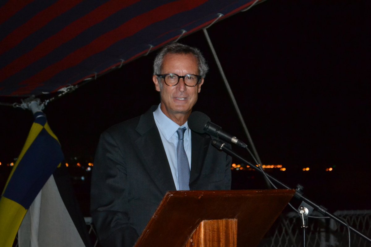 Italy in Tunisia tweet media