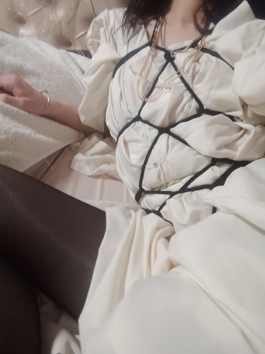 Aer_Rlyeh's tweet photo. 我这个人开始对你产生意义了吗？ https://t.co/pfZVLK7l8B