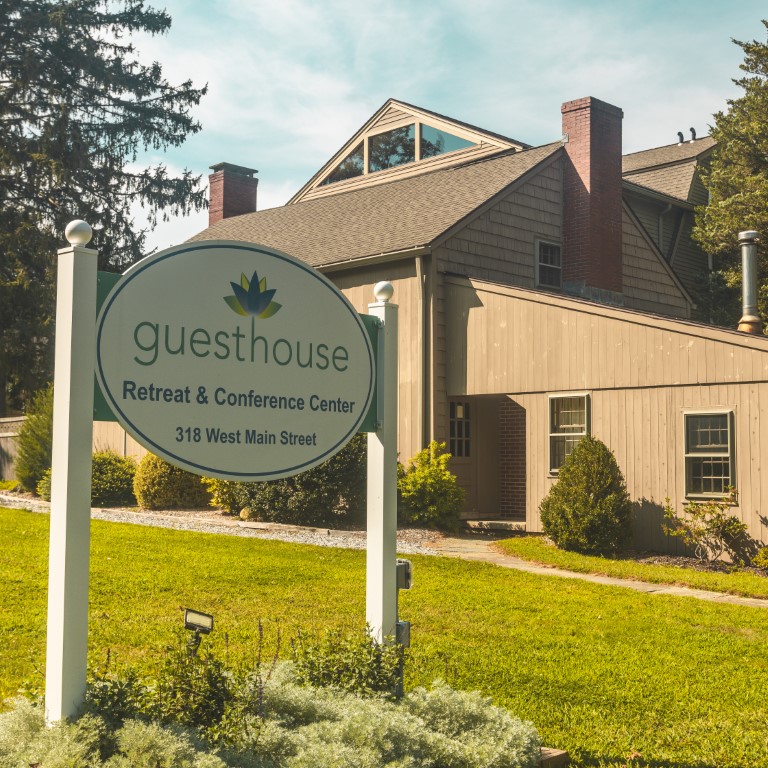 Intro to Jin Shin Jyutsu for Nurses
Chester, CT | November 22 | 9am–6pm
$175 | Open to all | No experience needed
A full day of hands-on healing + 8 contact hours! Learn the gentle Japanese art of Jin Shin Jyutsu for patient care &amp; self-care.
Register at ahna.org/Shop/Specialty…