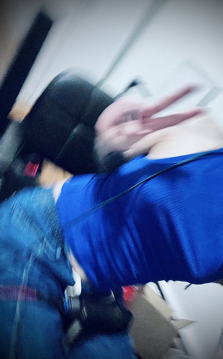 loadingimage_1's tweet image. yes yes i do love life ❤️