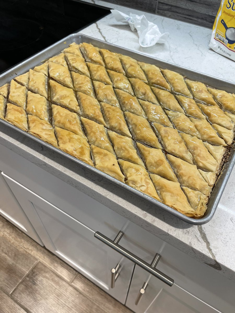 MrMarkW's tweet image. What else do we create during the week when Greece is the lesson? With Pipes' guidance, ParkedCar and grandpa made Baklava!