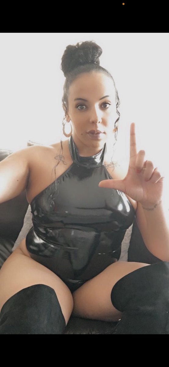 ebonygoddess25 tweet media