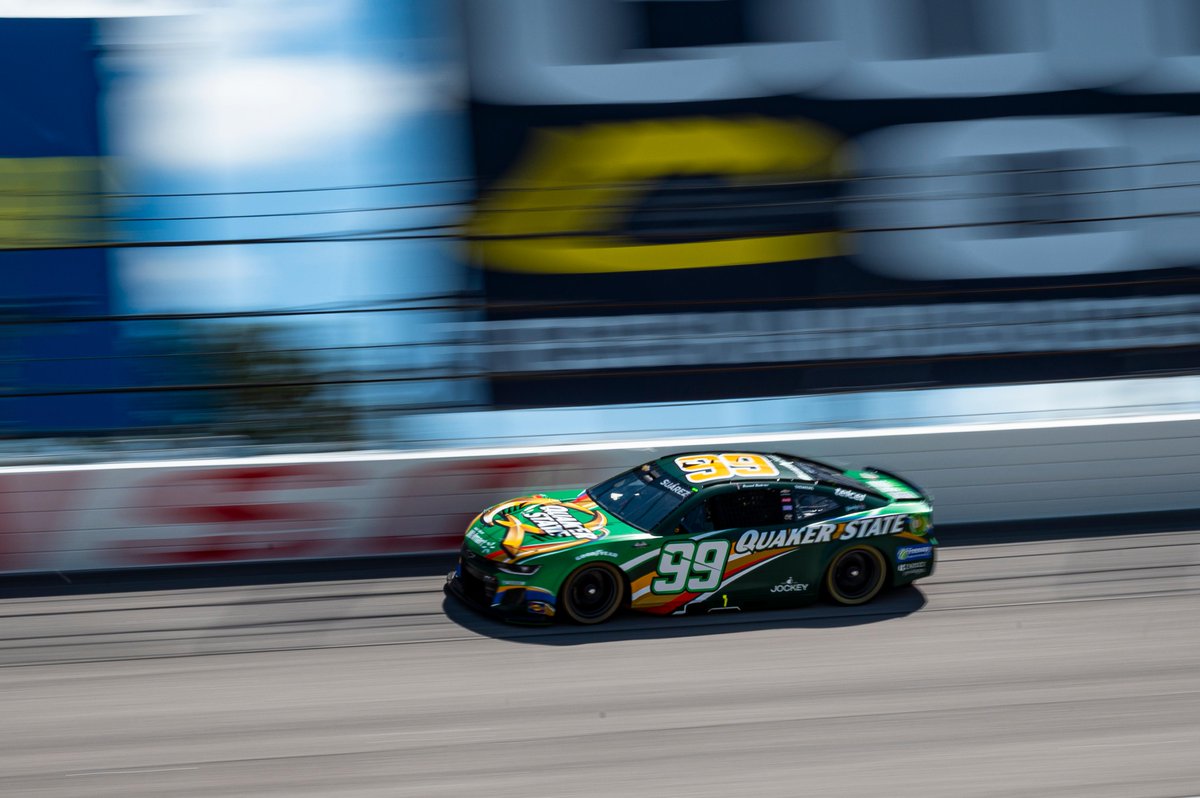 QuakerState's tweet image. Last time at Darlington, the stripe was earned. Here’s to chasing a fresh one this weekend. 🫡🏁