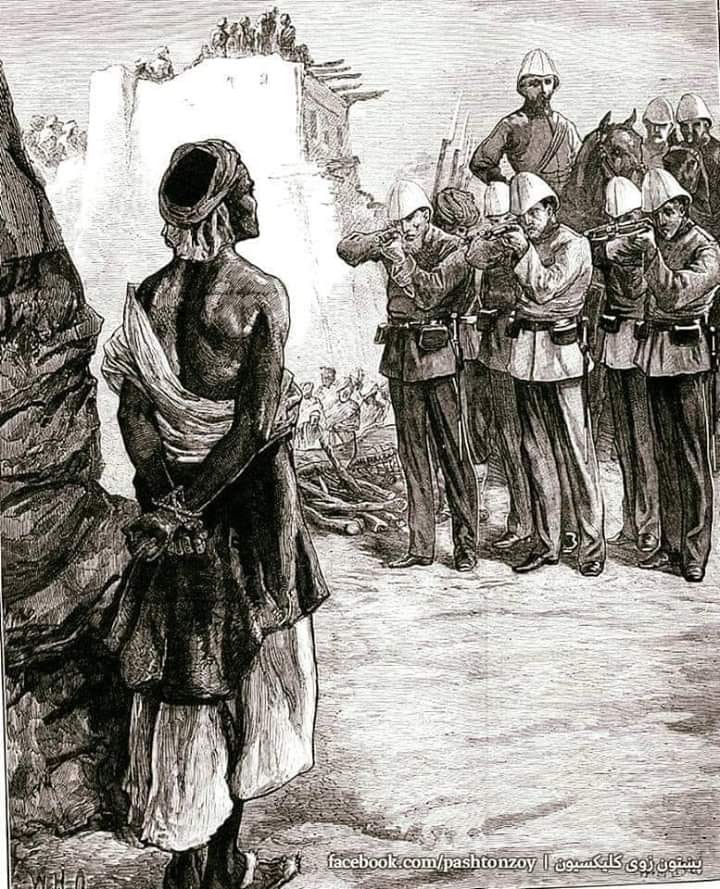 په افغان ملي تاريخ کي د وزيرستان د خلګو قربانۍ؛ چي هېري سوي دي:

افغانانو د پېړیو په پوړیو کي بې شمېره جګړې، چور او بدي ورځي لیدلي خو د ټولو کورنیو ستونزو او بهرنیو سیاسي او پوځي لاسوهنو او بېلولو سره-سره بیا هم يو ملت دي او د دوښمنانو لپاره یې بېلول طلسم ښکاري.
مثلاًدا پېښه:
دا