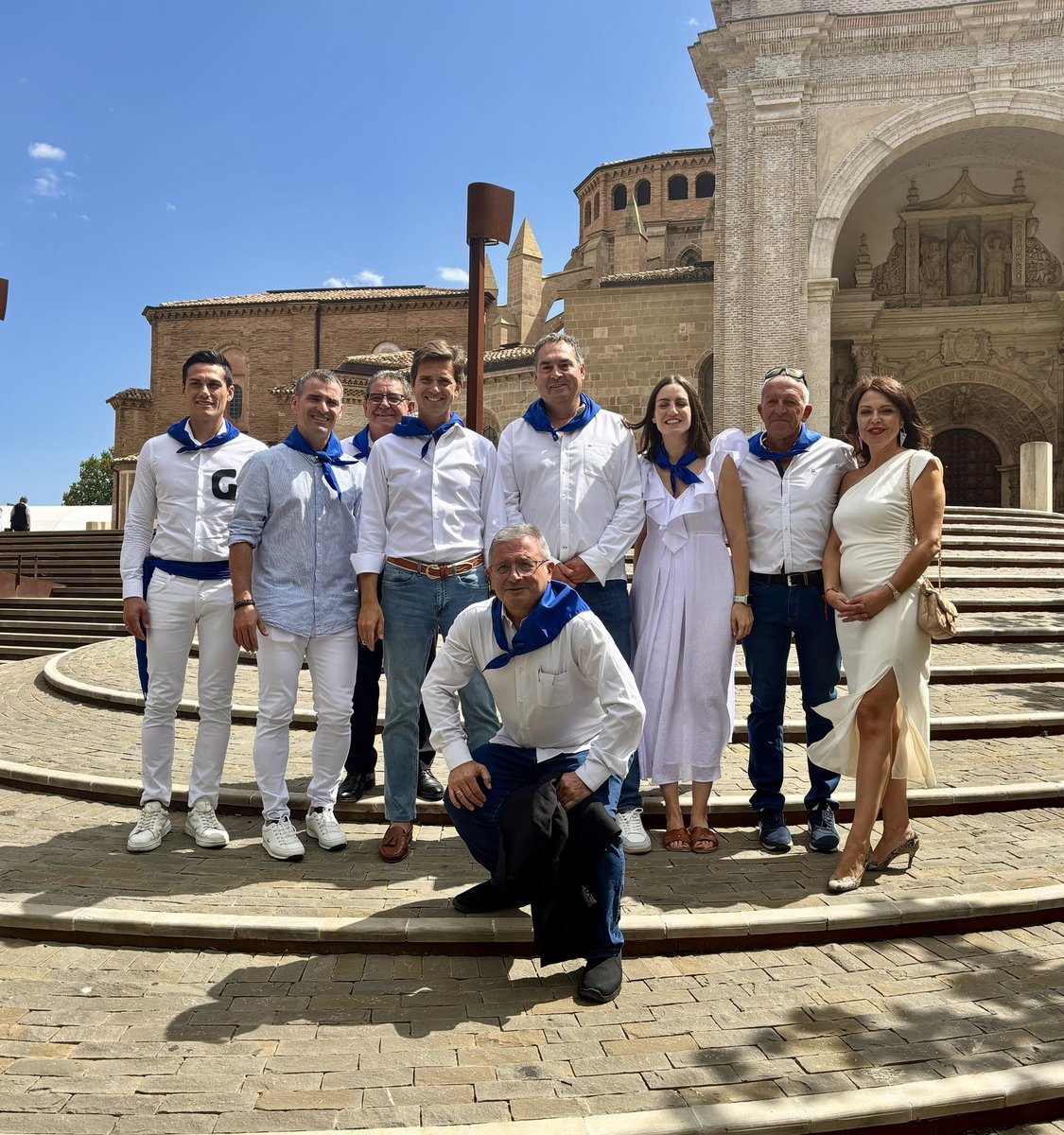 El Cipotegato es una de las tradiciones más singulares y emocionantes de Aragón. Con siglos de historia, sigue siendo un símbolo de identidad y orgullo para Tarazona. 

Lo que empezó como una costumbre se ha convertido en una de las fiestas más queridas de nuestra provincia.
