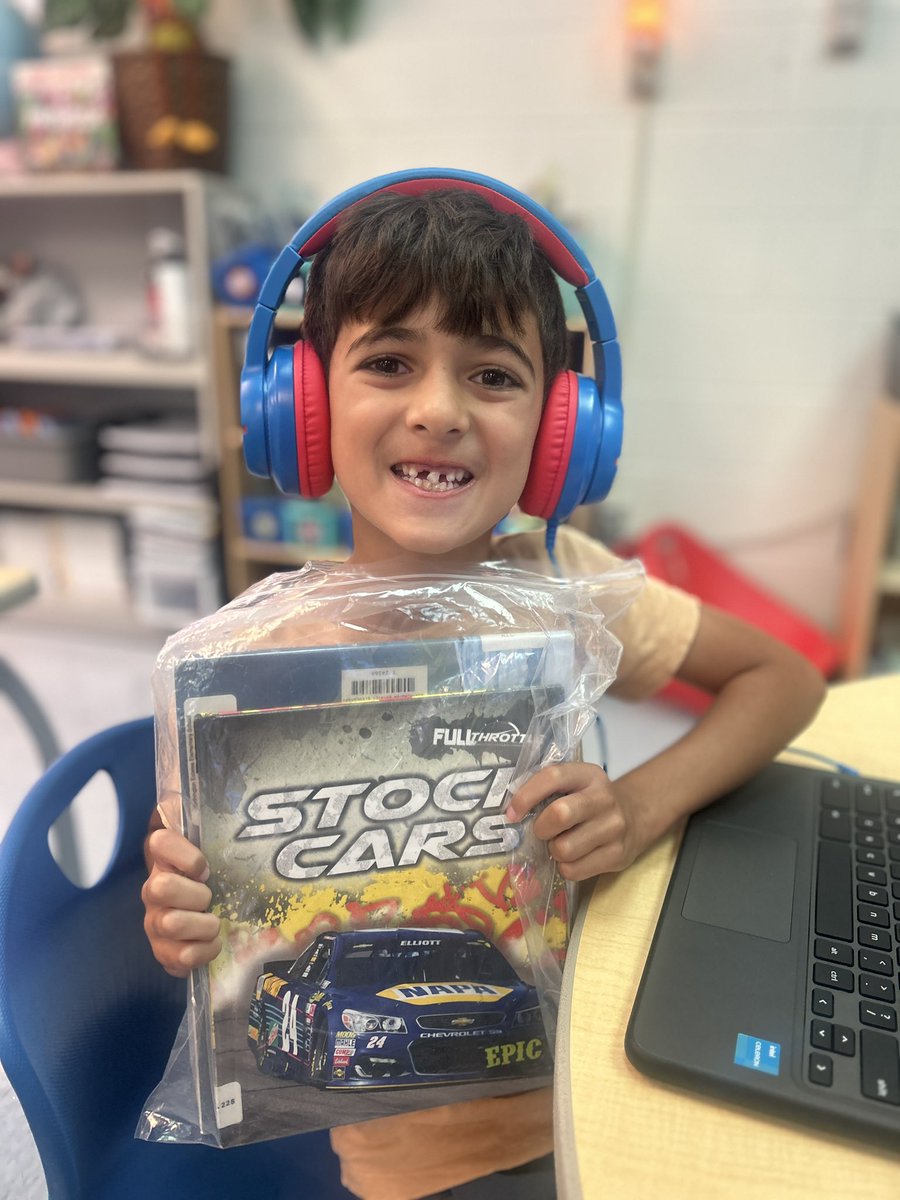 Tracy Keyes tweet media