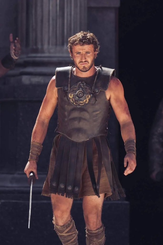 GuaridaTitan's tweet photo. Ridley Scott confirma #Gladiator3

la película irá sobre la campaña romana en la Galia.

“habrá muchos franceses… y morirán todos”, ha declarado el director. https://t.co/ATw8zpgRzY
