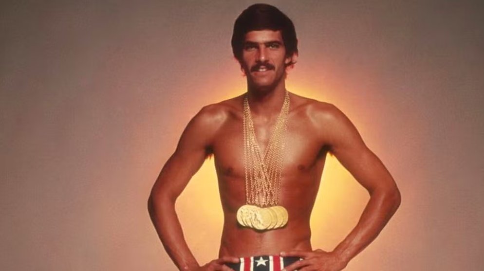 luismideportes's tweet photo. (28 de agosto) #EnUnDíaComoHoy pero de 1972, el nadador estadounidense #MarkSpitz conquista en la prueba de 200 m estilo mariposa, ganando la primera de las siete preseas doradas que ganaría en los #JuegosOlímpicos de ese año, celebrados en Múnich.
https://t.co/wqBmsASog8 https://t.co/nhqB7zvF5s