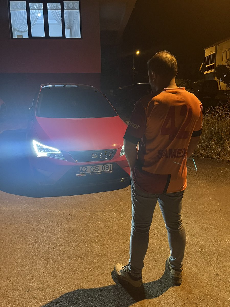 Her zaman, her rakibe karşı;
Aşkımız, Umudumuz GALATASARAY.

Yolumuz açık ola. 
#Galatasaray  💛❤️