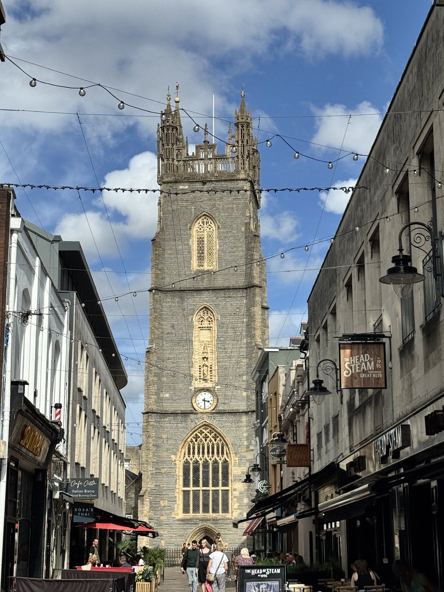 Sharon Van Etten tweet media