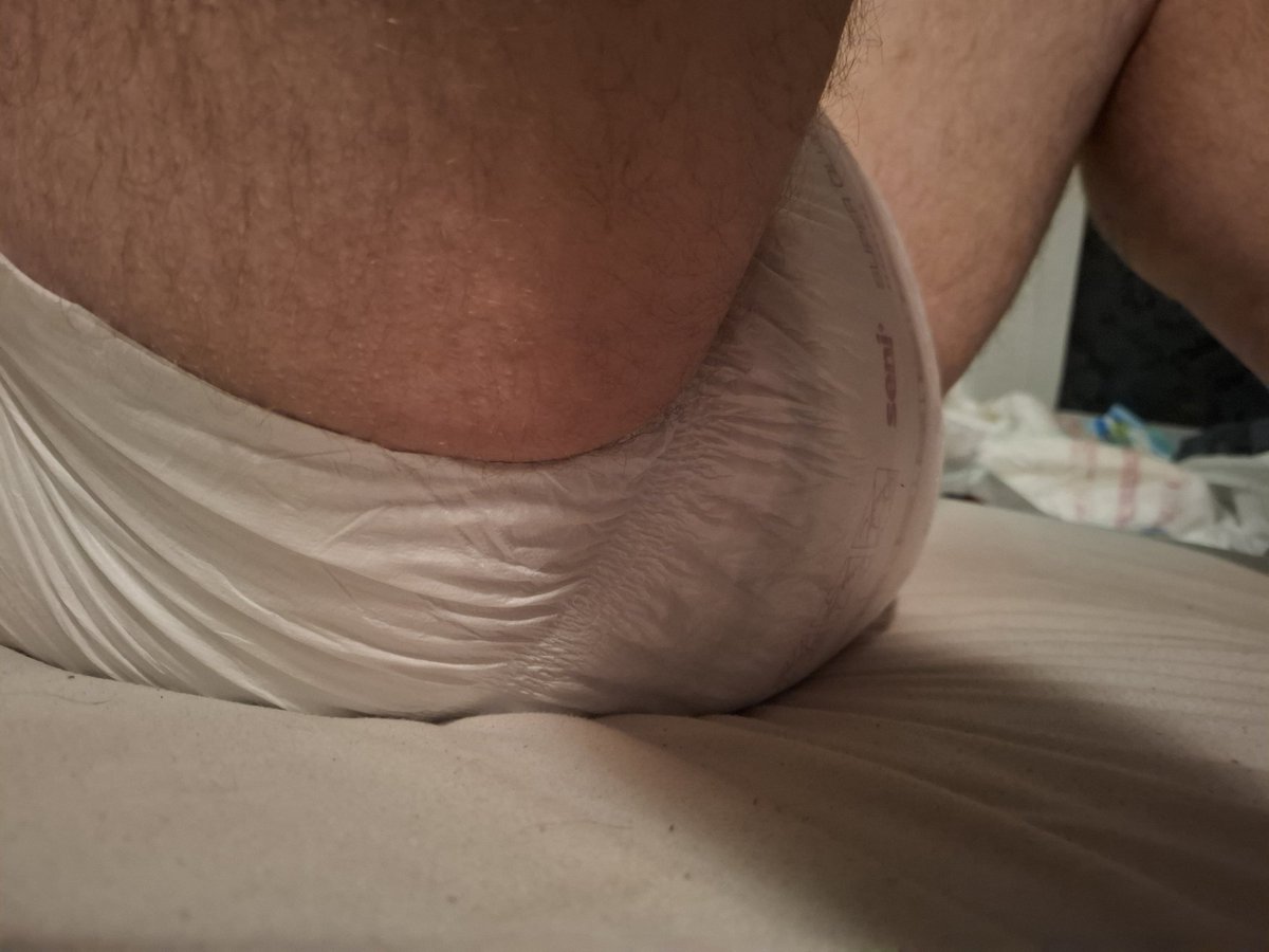 Good night 😴😴😴😴 #diapered247 #Castity #unpottytraining