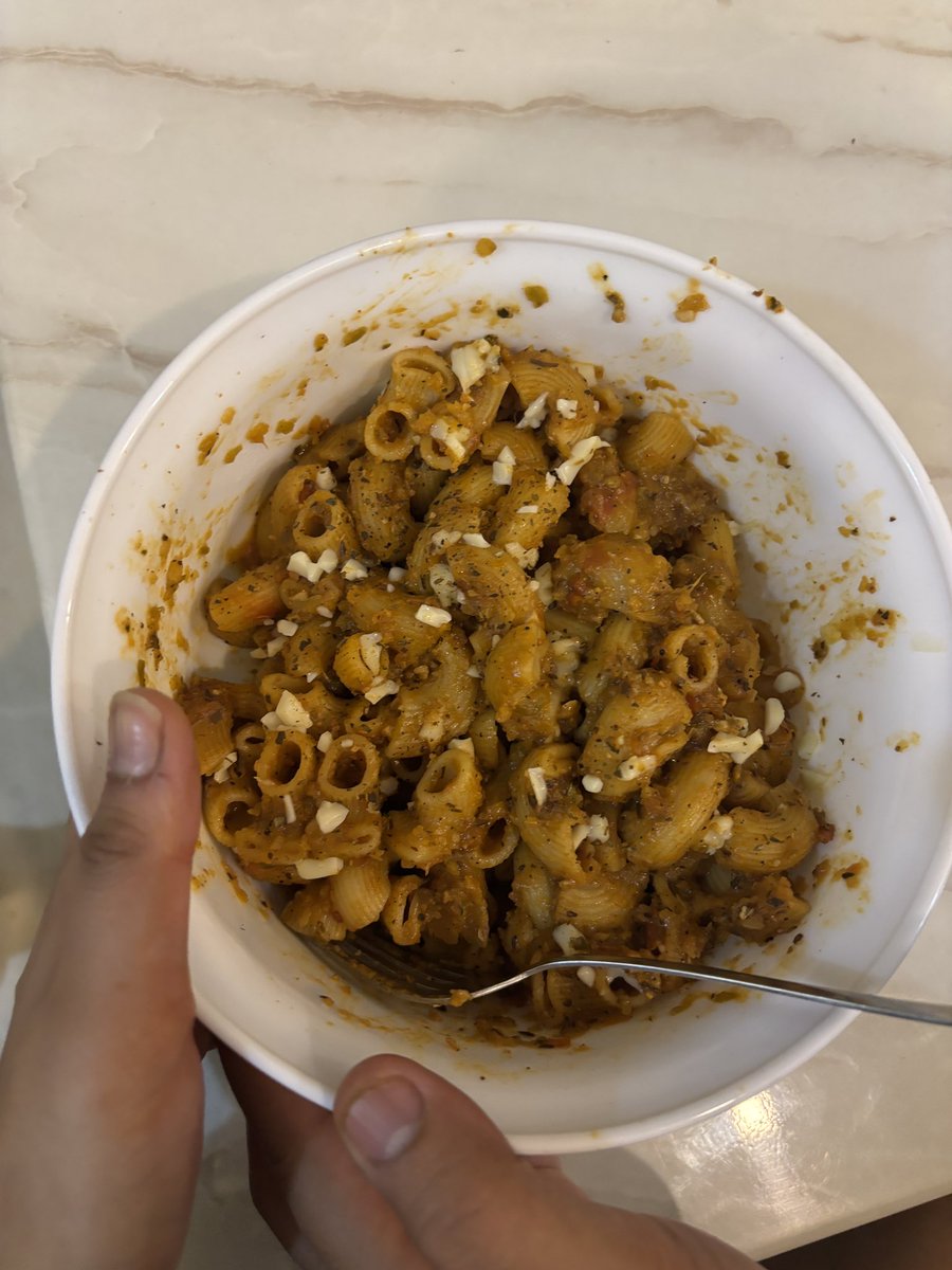 Ashri Khandelwal tweet media