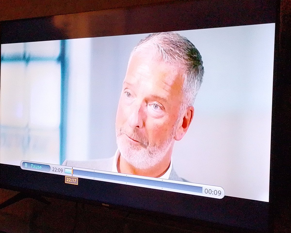 Watching Limbs in the Loch and at first glance I thought that was Graeme Souness!