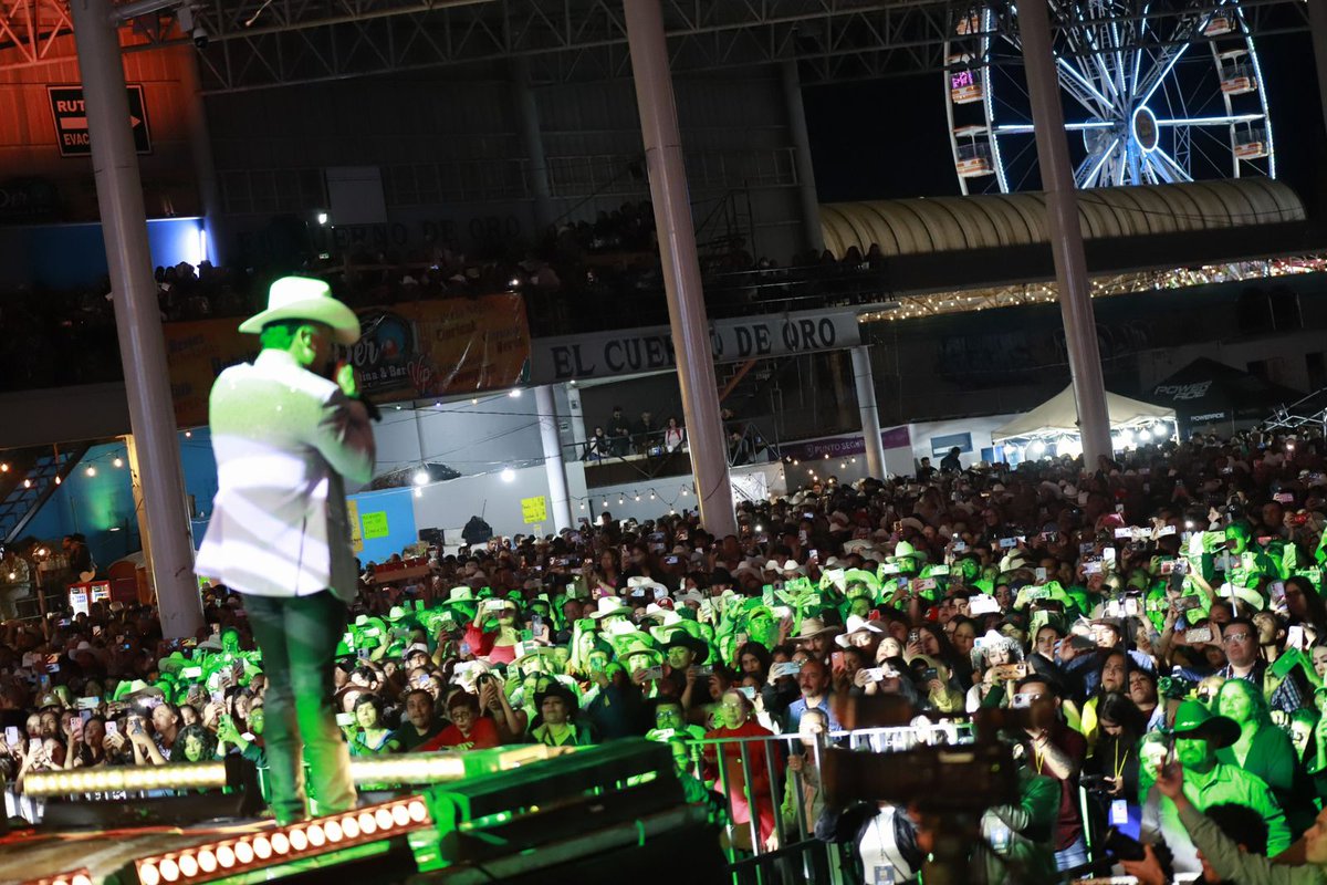 Ecodiariozac's tweet photo. #Fresnillo 🪗Llegan Los Invasores y Los Cardenales a la Feria de Fresnillo 2025
🤠🎵Los Invasores de Nuevo León y Los Cardenales se presentaron en la Feria de Fresnillo, y fue una noche para cantar con sentimiento hasta la madrugada.
#Noticias #Fenafre https://t.co/rCbOzAOqjL