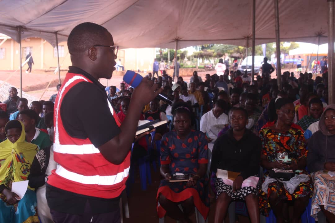 leahatuhairwe's tweet photo. Day one of the UCC Consumer Dialogue was very successful earlier today🙏 Thanks to @UCC_Official , Joel and the entire @Airtel_Ug team for making this happen. #consumerdialogue #GoldenPosts
@bwambaledickso @PAMOJA_ED @FNalubaale @abzynation @PamojaU2024 @SyliviaKeiz https://t.co/L7qKe1exte