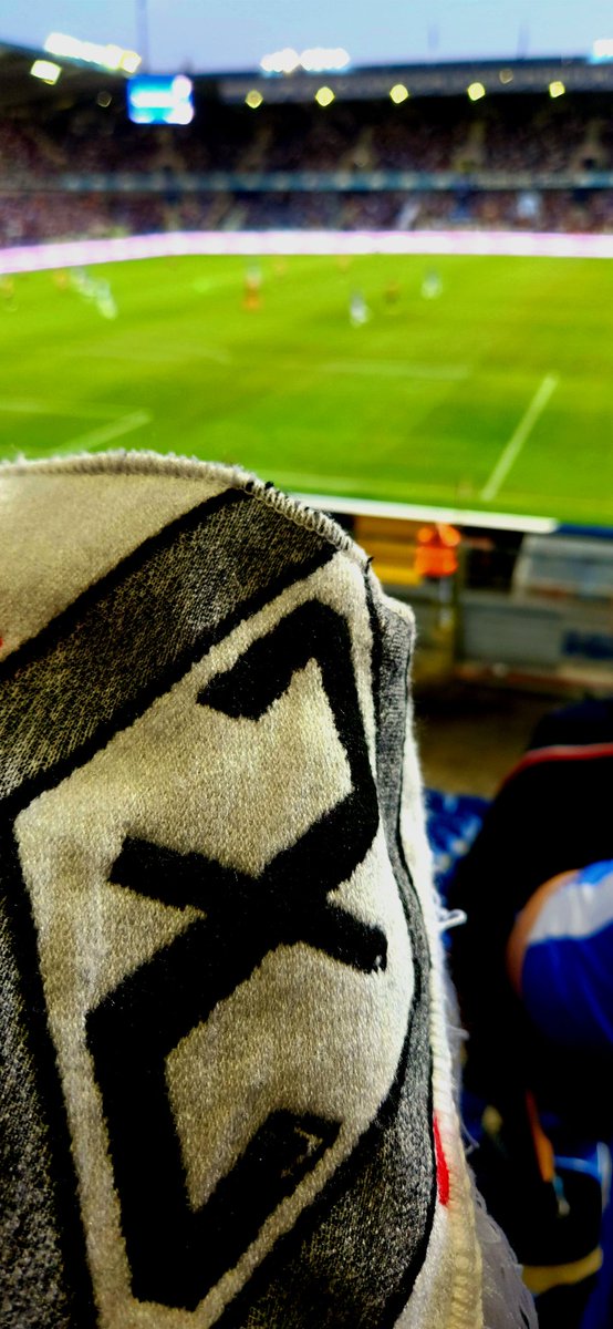 tenfacundo1's tweet image. Hej Lech!
#łodzianie
@LKS_Lodz
#CżzwOnTour