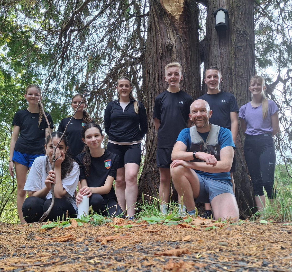 Wonderful <a href="/harrisacdundee/">Harris Academy</a> <a href="/harrisdofe/">Harris Academy D of E & Running Club</a> running club after school today. Straight up to the observatory from the school. Big elevation and everyone handled it brilliantly, I was hanging back purely to encourage!😬 see you all next week 🏃‍♀️ 🏃‍♂️ thank you