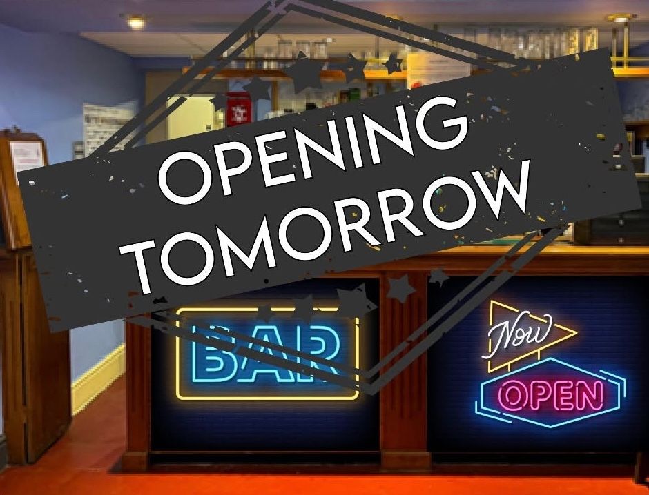 🍻⚽ Foley’s Fridays are back! ⚽🍻

The bar is open tomorrow from 5pm – Foley will be serving up food… although even he doesn’t know what it is yet. Could be chilli, curry, could be a 3-course Michelin meal… (don’t hold your breath on that last one).

Either way – drinks,