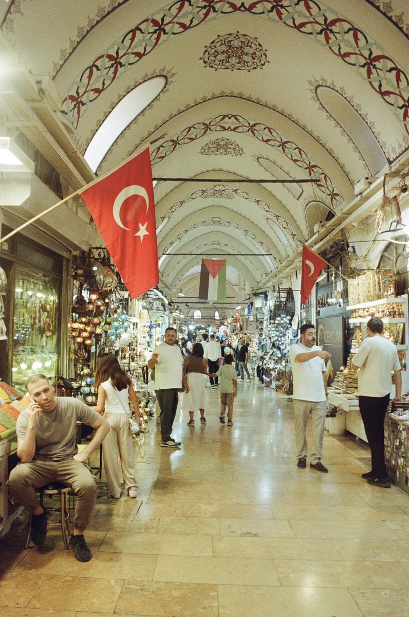 hamza_01h's tweet photo. turkey on film🇹🇷📸 https://t.co/YYqWzBTobF