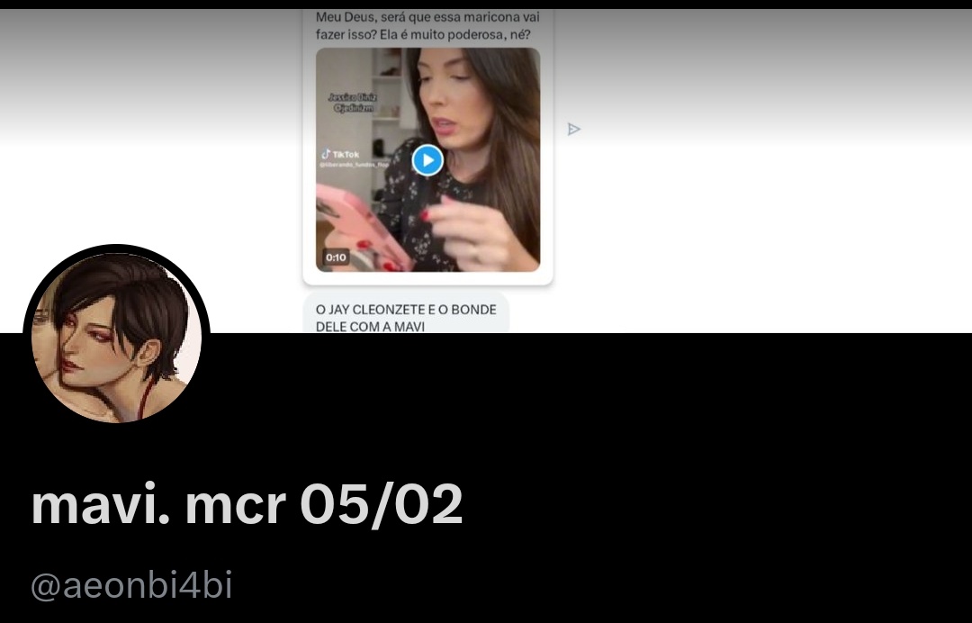 madura pra um caralho. tem 21 anos nas costas e está agindo como se isso fosse briguinha qualquer quando a gente tá falando de “piadas” racistas &amp; assédio real por causa de personagem fictício. mas o que esperar de você, né?