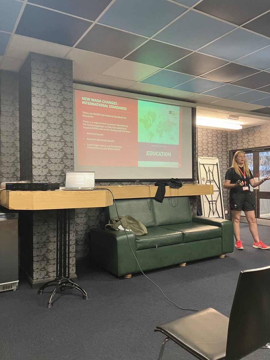 Cardiff_Pathway's tweet image. Great education with ⁦@WRU_Community⁩ for academy and ⁦@Cardiff_RFC⁩ groups  tonight #stayonside