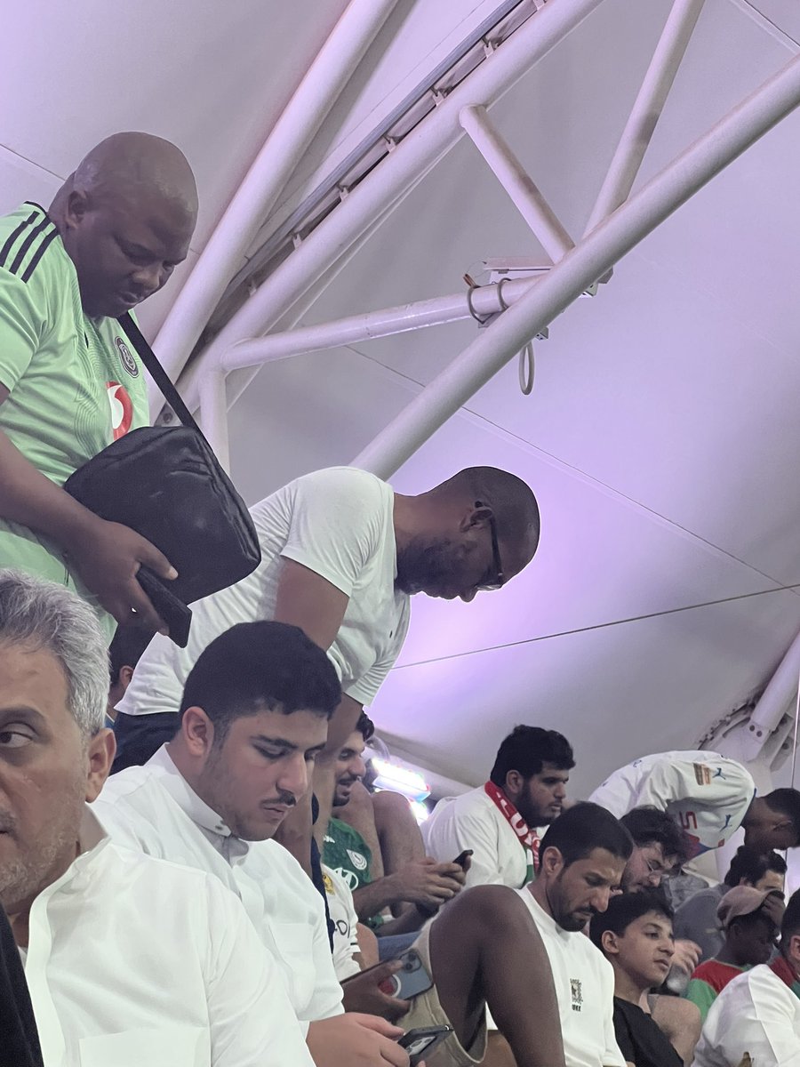 Orlando Pirates fan 🇿🇦 to support Nkota at Ego stadium :

#الاتفاق | #الاتفاق_الخلود