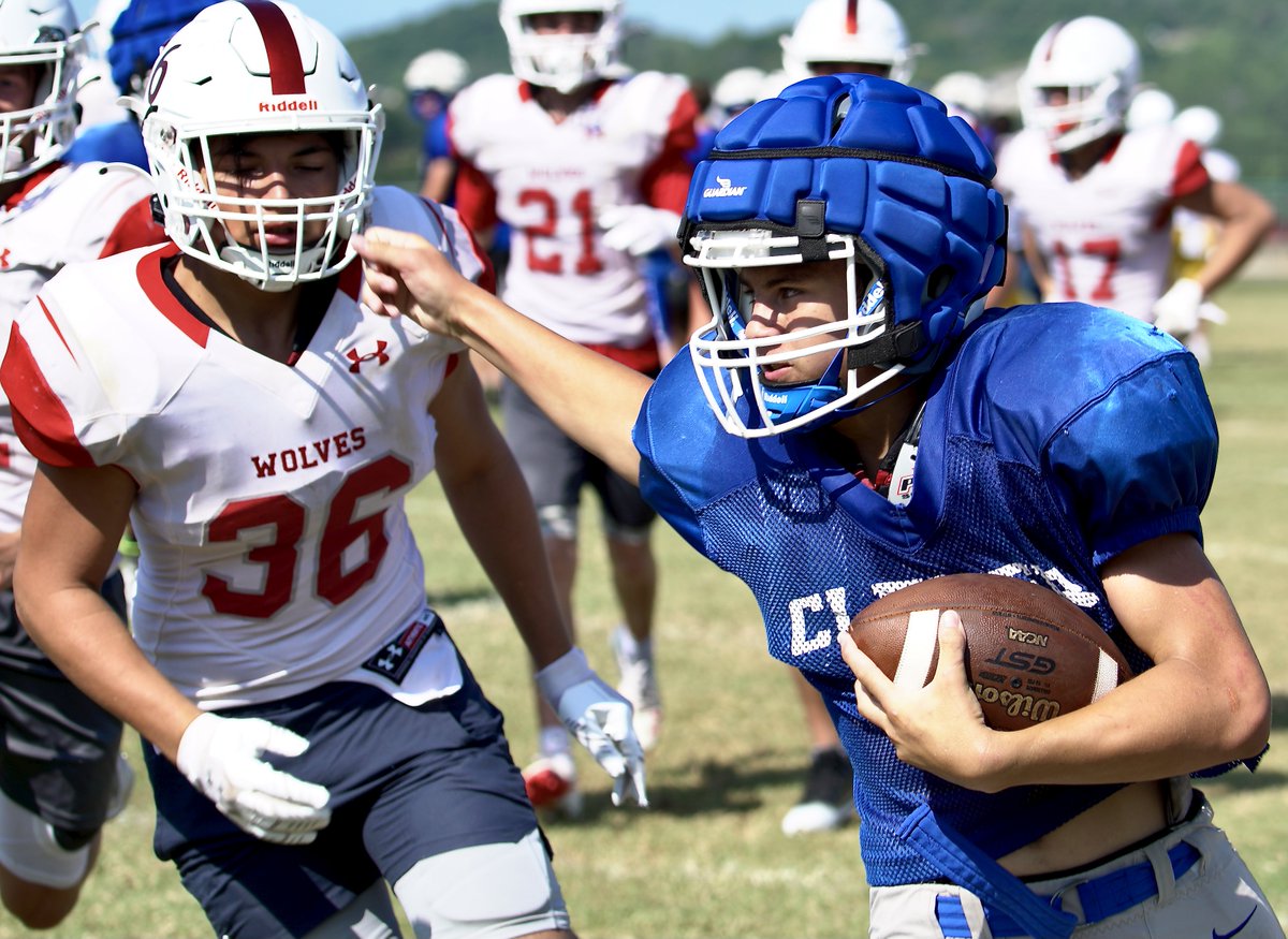 Jays and Week One opponent Miller both feature key returning players ccheadliner.com/stories/jays-a…