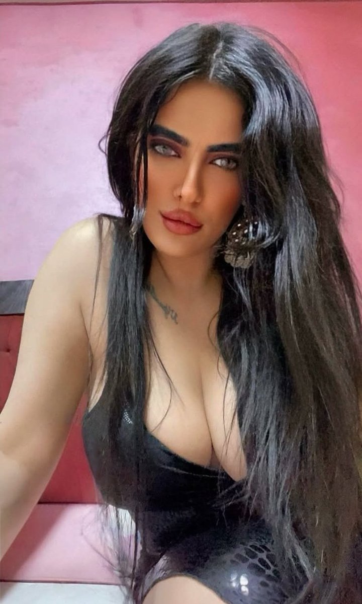 قاعده كده اخو جوزي دخل عليا ونا جمبه دلوقتي حد يقولب اعمل ايه؟🤔