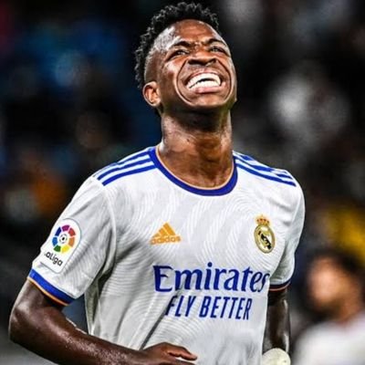 𝙋𝙬𝙞𝙩𝙩𝙚𝙧 𝙃𝙖𝙩𝙚 📉 tweet media