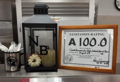 BCSFeedsKids's tweet photo. North Buncombe High School is the first member of the 100 club this school year. π π A spotless score and a fantastic way to kick off the year. ππ
@BuncombeSchools #buncombefeedskids #BCSfeedskids #BCSadvantage #bcsrocks #ASAP #Buncombenc #Buncombenorthcarolina #Buncombe https://t.co/TeRyTGkI7h