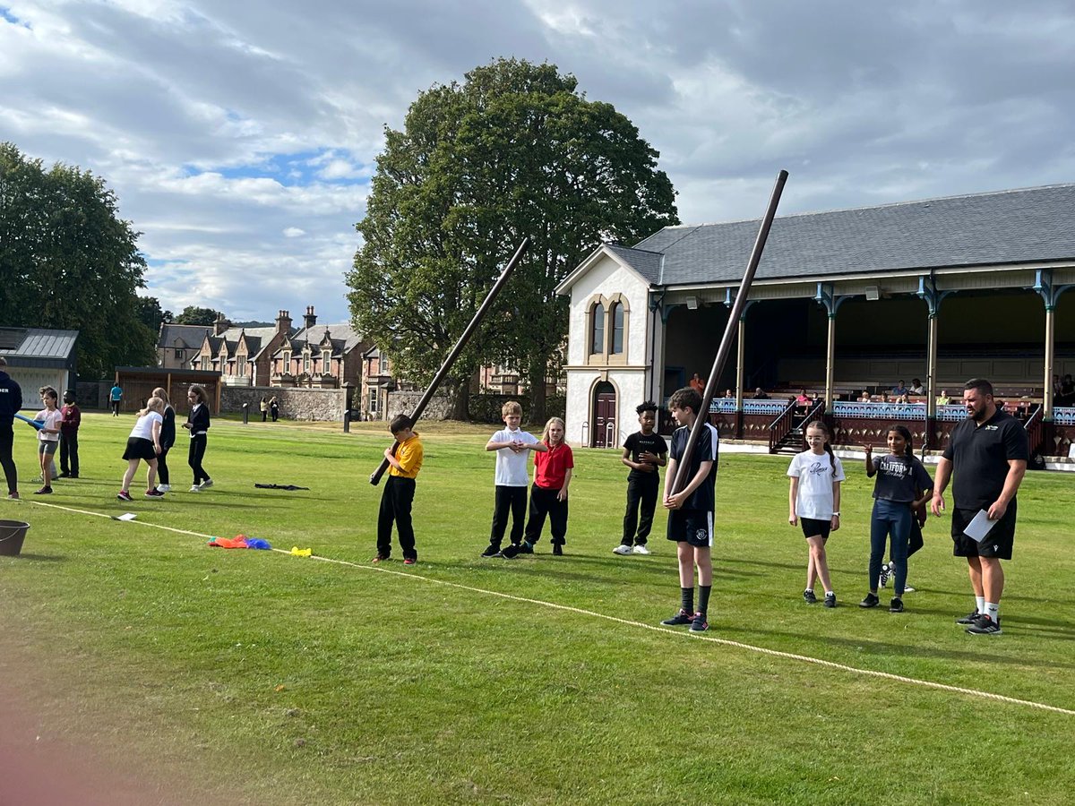 HLH Sport (@hlhsport) on Twitter photo A fabulous afternoon at the Official Opening of Northern Meeting Park, Inverness. Huge thanks to P7s from the local Primary Schools, who brought to life the beautiful space. And also to Inverness High Young Leaders who did a stellar job leading.
<a href="/HighlandCouncil/">The Highland Council</a> <a href="/HLHLeadershp/">HLH - Youth Leadership</a> A fabulous afternoon at the Official Opening of Northern Meeting Park, Inverness. Huge thanks to P7s from the local Primary Schools, who brought to life the beautiful space. And also to Inverness High Young Leaders who did a stellar job leading.
<a href="/HighlandCouncil/">The Highland Council</a> <a href="/HLHLeadershp/">HLH - Youth Leadership</a>