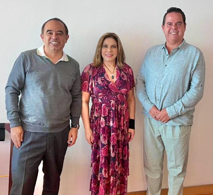 Reunión con <a href="/EnriqueSelvas/">Enrique Selvas Carrola</a>, de @asociacionrafaelbanquels.