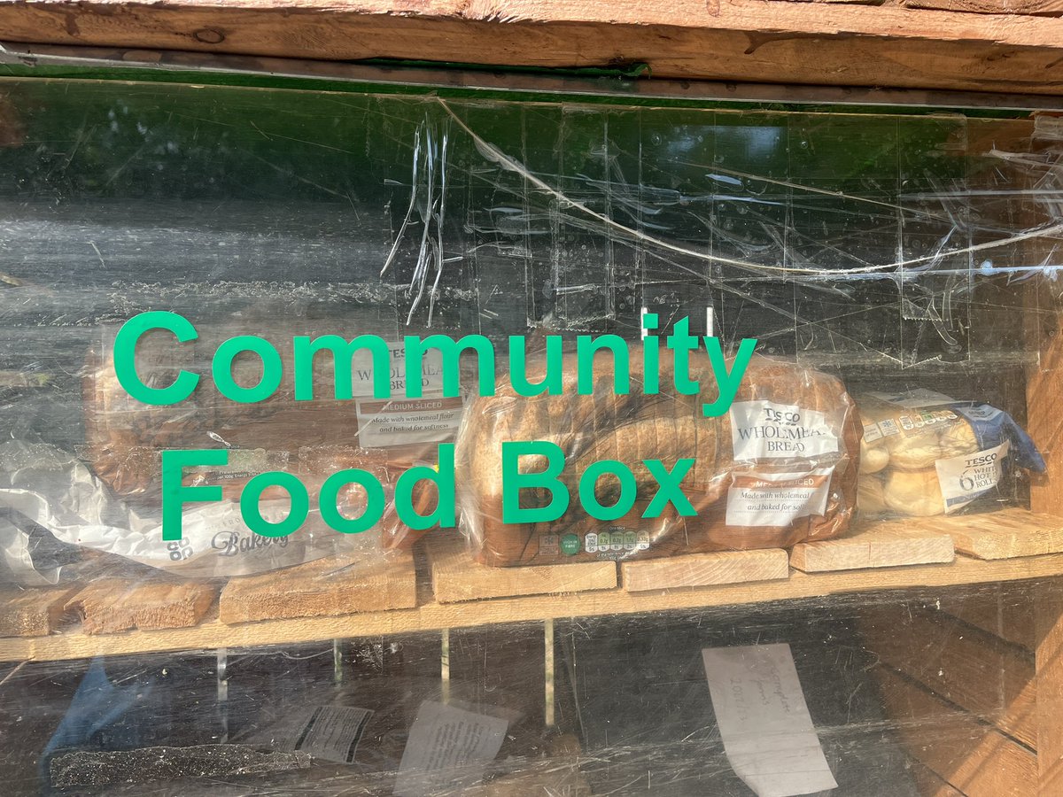 Community Food Boxes can be set up on a street for people to donate into and so those in need can access.

These are really useful when someone has food that’s near its use by date and they want to donate as they don’t have to wait for somewhere to open. It’s there 24/7.