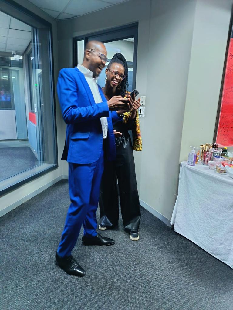 MkhariGiven's tweet photo. One of our proudest moments. #POWERPERSPECTIVE with #ClementineMabena at 10pm. Its in your blood Clem! #987WOMAN #WomanOfAction https://t.co/uINiPSzRXY