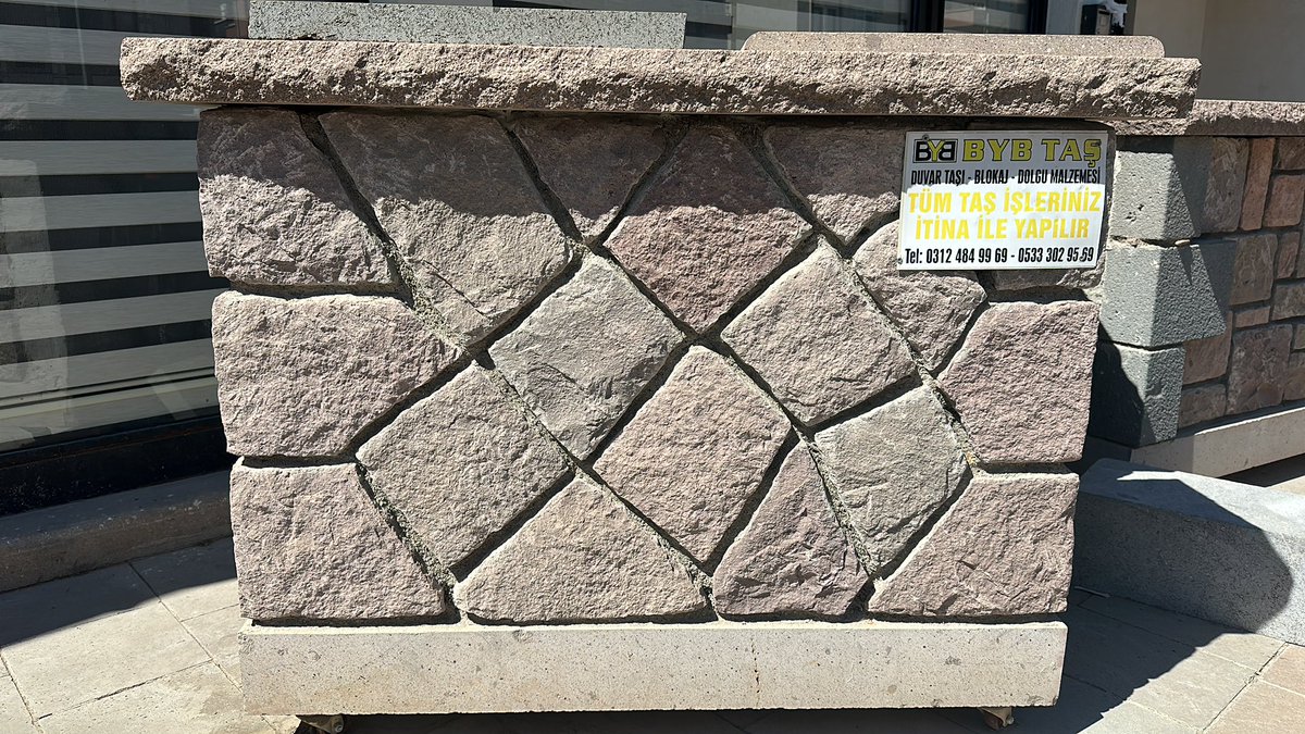 bybtas's tweet photo. #taş #duvar #stone #wall https://t.co/Lk5RRivVIT