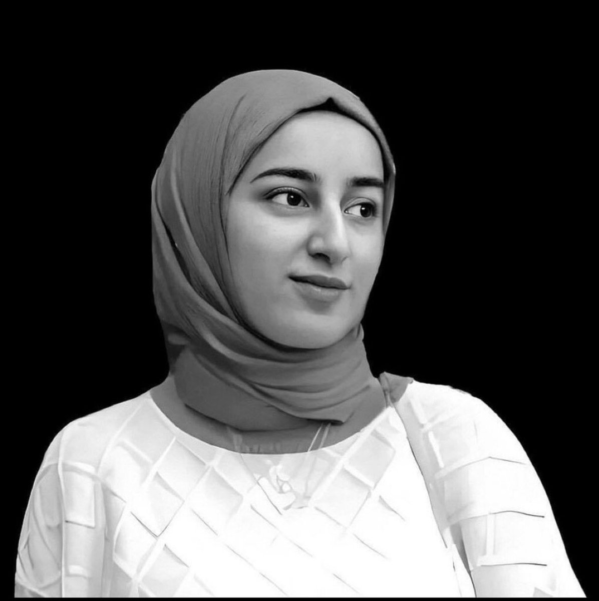 avukatyoraz's tweet photo. rojin için ses olalım!.. #RojinİçinOmuzOmuza https://t.co/KOtVrsWaKs
