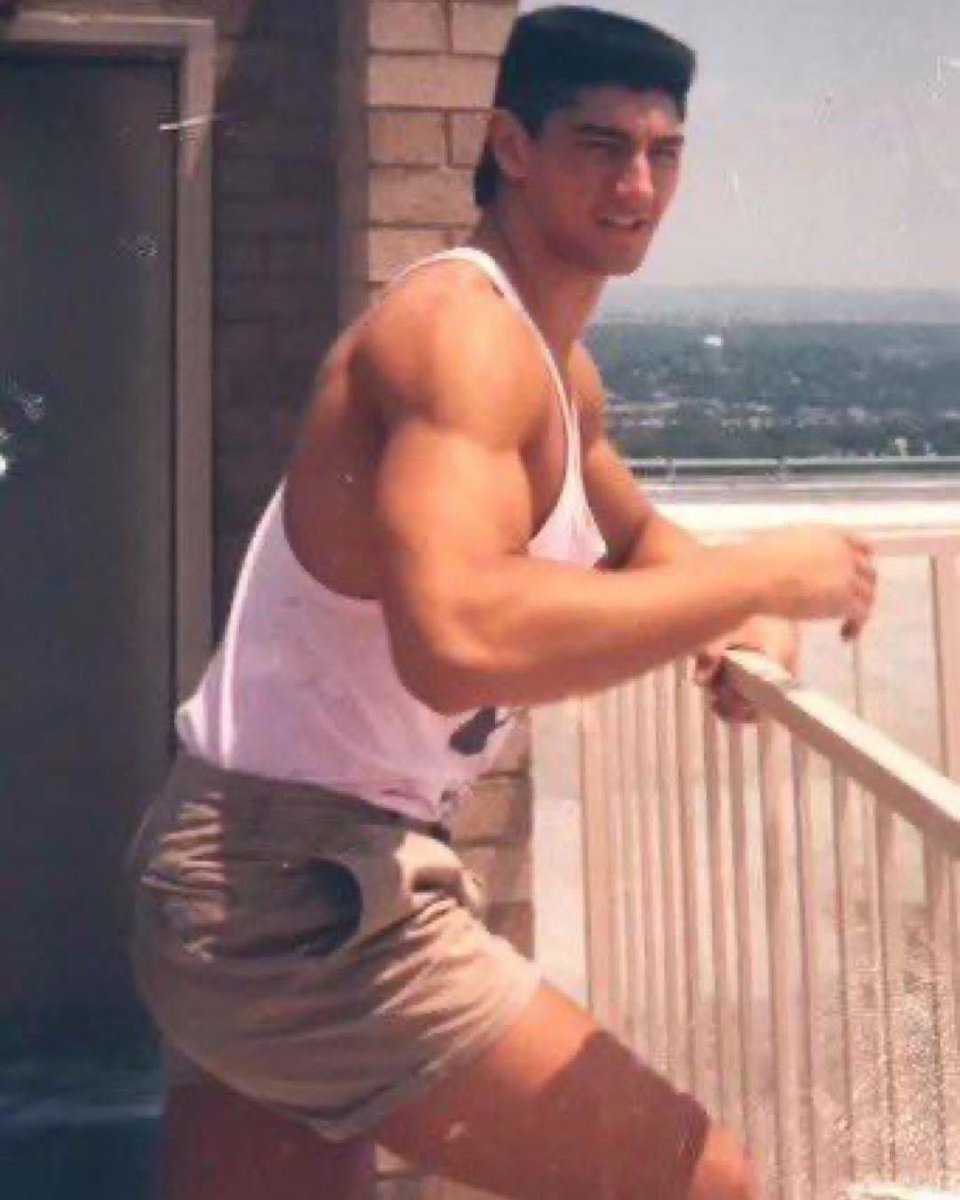 Modern History tweet media